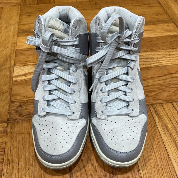 Nike Dunk Sky High 'Canyon Grey' - Picture 2 of 11